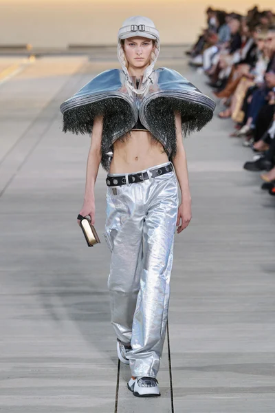 Look 56